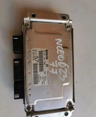 Nissan Cube Z10 Engine control unit/module ECU 0261207860--