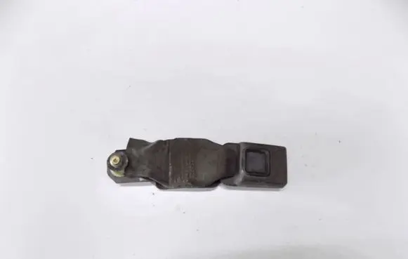 Mitsubishi Colt Seat belt trim VI0dfgreyetyet