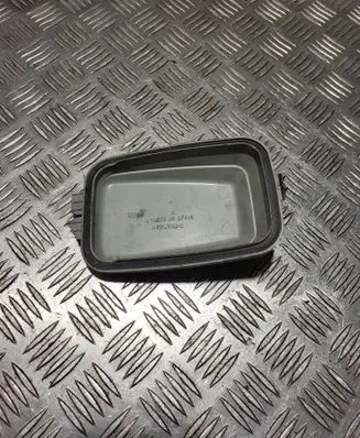Volkswagen II LT Headlight/headlamp dust cover 