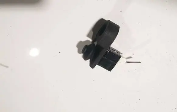 Subaru Outback Front door sensor 
