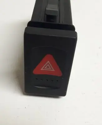 Volkswagen PASSAT B5.5 Hazard light switch 3B0953235D