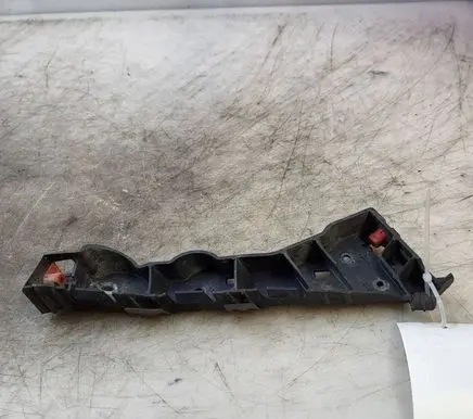 Opel Zafira B Front bumper mounting bracket 000137794 F0913990