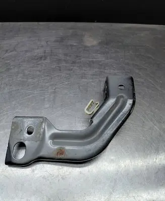 Renault Megane IV Fender mounting bracket 625123894R