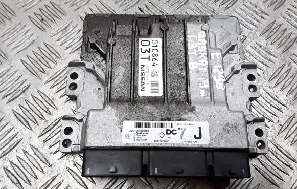 Nissan Qashqai Engine control unit/module