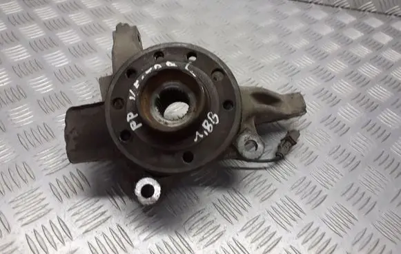 Opel Vectra C Front wheel hub spindle knuckle