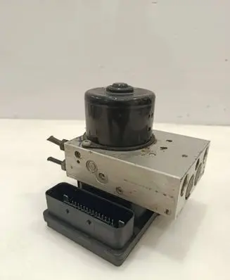 Volvo XC70 ABS Pump 30793445 00401396E0 10092504153