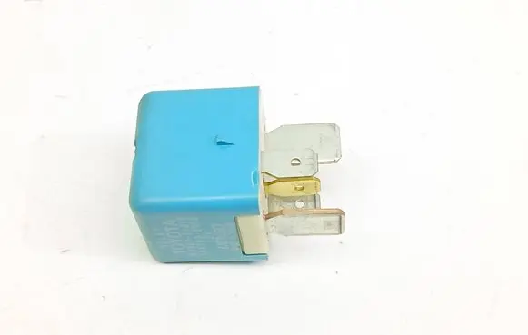Toyota Corolla Verso E121 Other relay 9098704010 1567002550