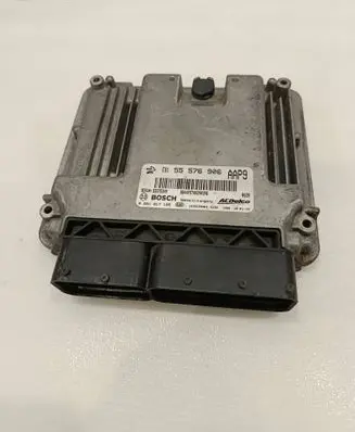 Opel Insignia A Engine control unit/module 55576906 55575349 0281017105