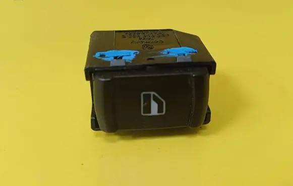 Volkswagen Golf IV Electric window control switch 3B0959855B
