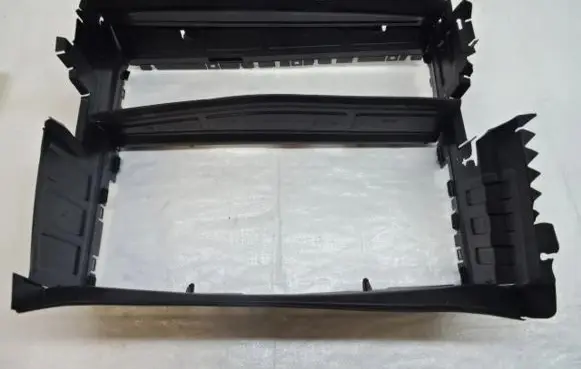 Citroen C4 III e-C4 Radiator trim 1677610480