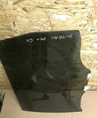 Nissan X-Trail T30 Rear door window glass 43R007953A001594