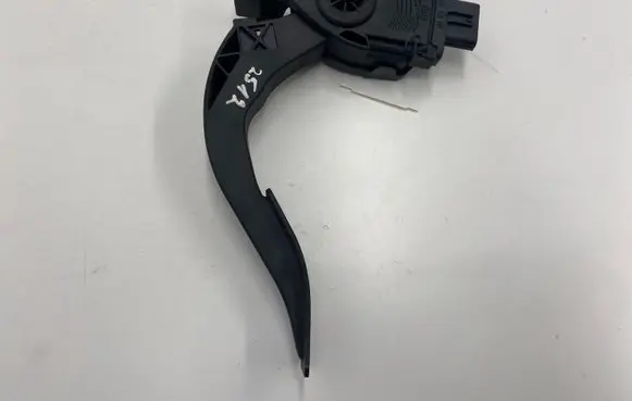 Audi A4 S4 B8 8K Accelerator throttle pedal 8K1721523
