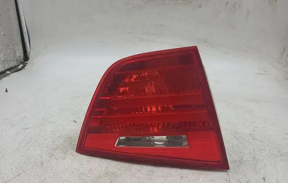 BMW 3 E90 E91 Tailgate rear/tail lights 7289433 21820103