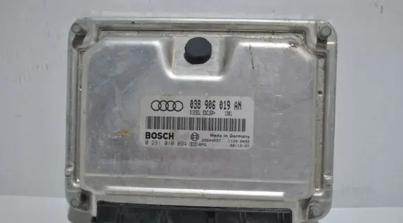 Audi A4 S4 B5 8D Engine control unit/module 038906019AN