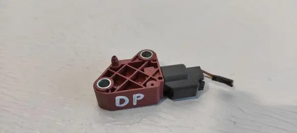 Volvo S40 Airbag deployment crash/impact sensor 9206975 8840A5