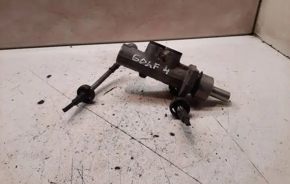 Volkswagen Golf IV Master brake cylinder 21027099 80S0H