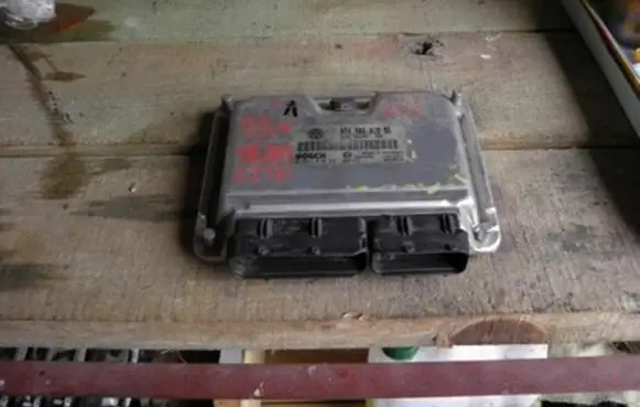 Volkswagen Transporter - Caravelle T4 Engine control unit/module 074906018BG