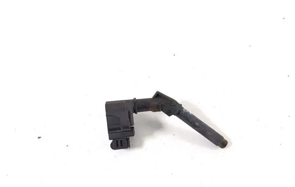 High voltage ignition coil