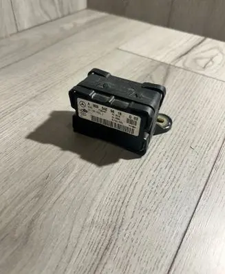 Mercedes-Benz C W203 ESP acceleration yaw rate sensor A0035429818 10170103413