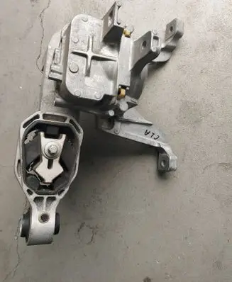 Mercedes-Benz A W177 Engine mount vacuum valve 