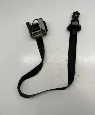 Skoda Octavia Mk1 (1U) Front seatbelt 1U4857701A