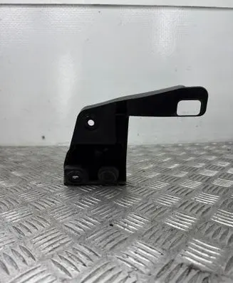 BMW X3 E83 Bumper support mounting bracket corner 3400955 DN013489 12125310