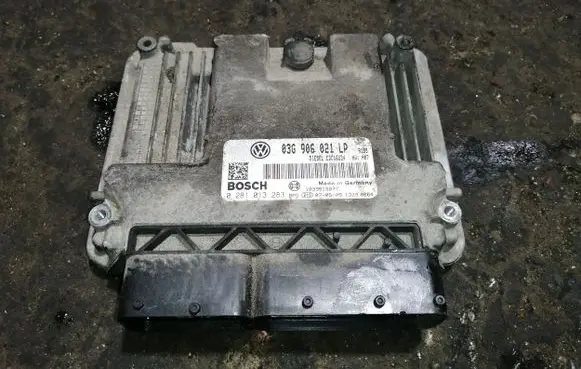 Seat Altea Engine control unit/module 03G906021LP 0281013283