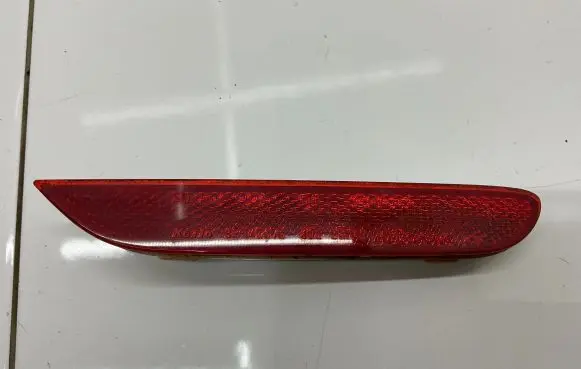 Nissan Qashqai Rear tail light reflector 25023005