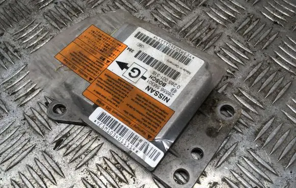 Nissan Almera Tino Airbag control unit/module 0285001316 285565M301