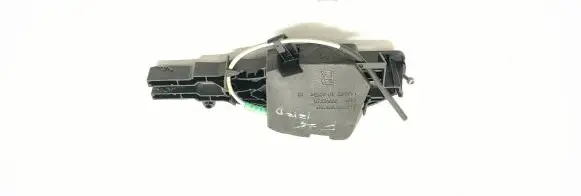 Rear door exterior handle/bracket