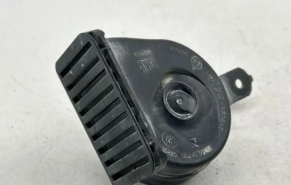 Dodge Durango III Horn signal A046495 0024072012