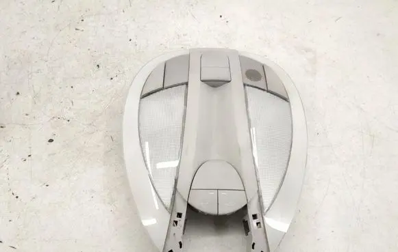Mercedes-Benz E W211 Front seat light A2118207101 2118207101