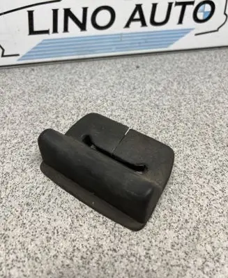 BMW 3 E30 Seat belt trim 1924947