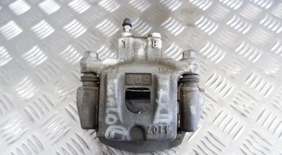 Lexus RX 330 - 350 - 400H Rear brake caliper 4785048050