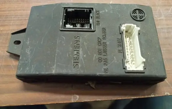 Renault Thalia I Comfort/convenience module 8200249128A 522002