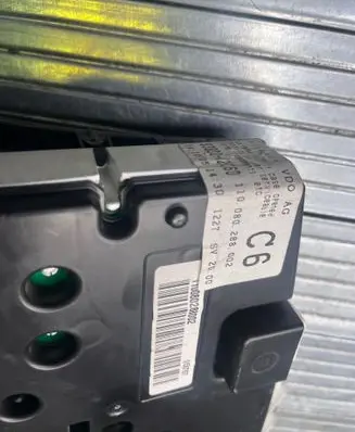 Toyota Corolla E120 E130 Speedometer (instrument cluster) 110080288002 70080288002 8380002C60