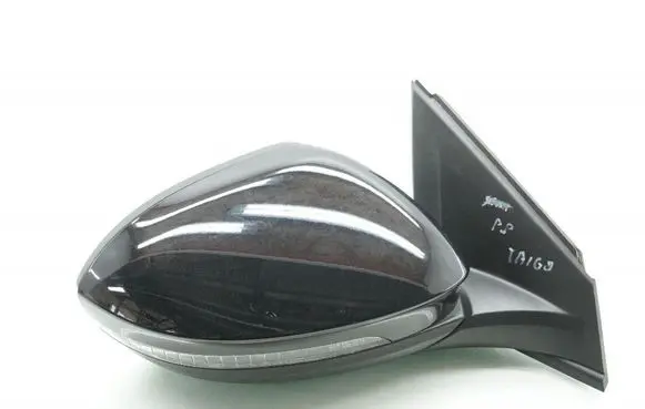 Volkswagen Taigo Front door electric wing mirror