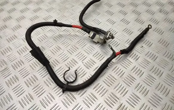 Ford Mondeo MK IV Positive cable (battery) 