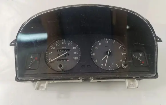 Citroen Berlingo Speedometer (instrument cluster) 9621227380