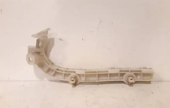 Mitsubishi Outlander Front bumper mounting bracket