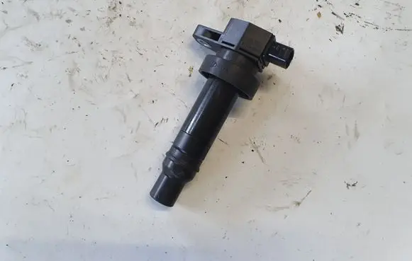 Hyundai ix20 High voltage ignition coil 273012B010