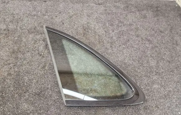 Porsche Macan (95B) Rear side window 95B845297BK