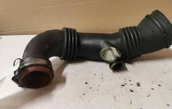 Peugeot 307 Intercooler hose/pipe 9656953680