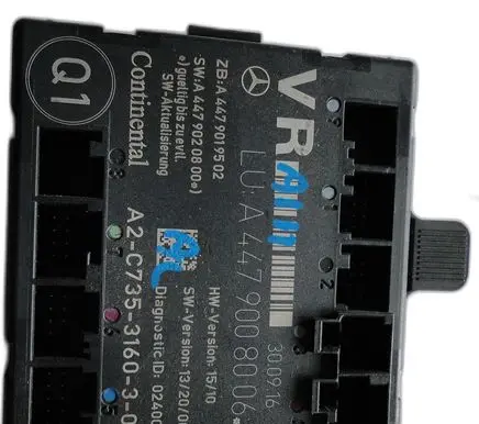 Mercedes-Benz V Class W447 Trunk lid opening control unit A4479008006