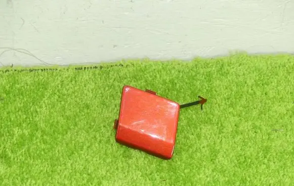 Renault Clio IV Front tow hook cap/cover 511800853R