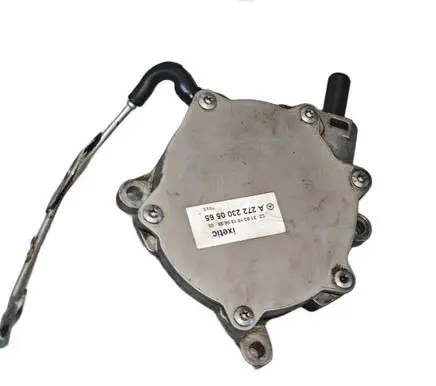 Mercedes-Benz CLS C219 Vacuum pump A2722300565