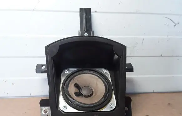 Opel Antara Panel speaker 96673597
