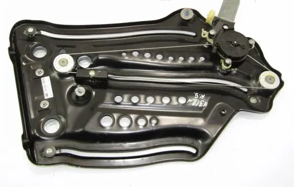 Audi A5 8T 8F Front door electric window regulator 8F0839397C