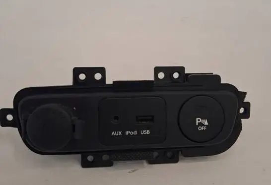 KIA Sportage USB socket connector 96110-3W000
