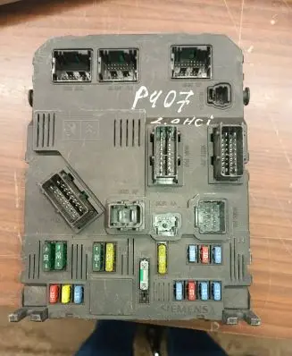 Peugeot 407 Comfort/convenience module 9655221080